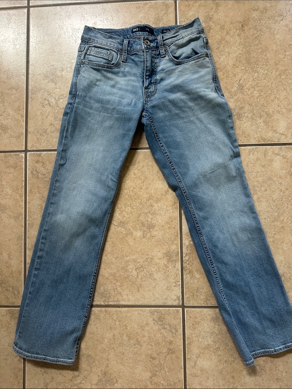 Men’s BKE Jake 28x30 (slight fray shown in picture)